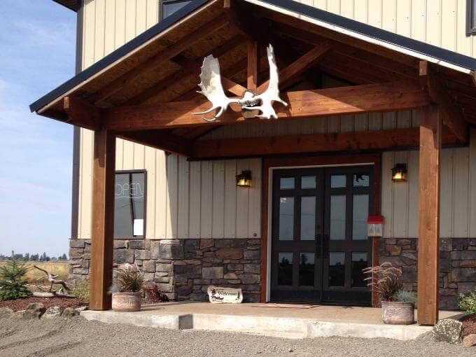 Advantage Taxidermy shop